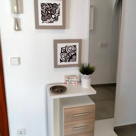 Atico En Primera Linea * 阿尔啼